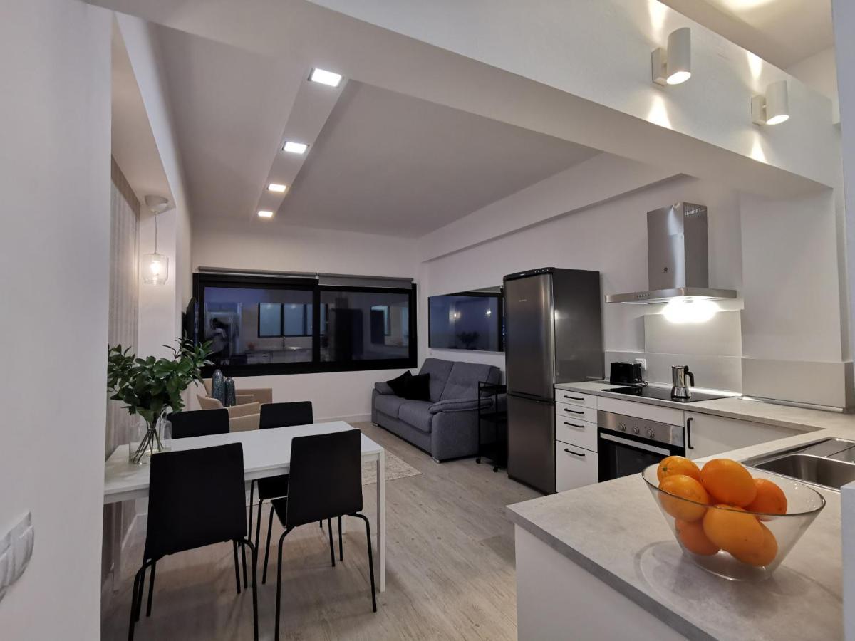Homeforguest Apartamento Con Vistas A Las Canteras Лас Палмас де Гран Канария Екстериор снимка